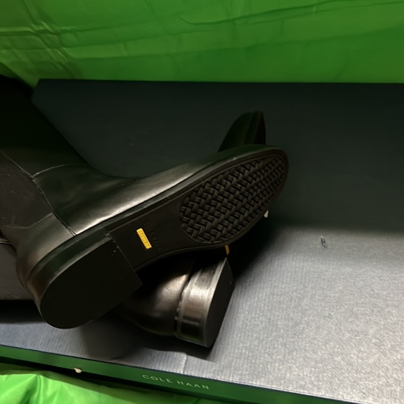 Cole Haan Izzy OTK Boot Blacm leather - Picture 3 of 4